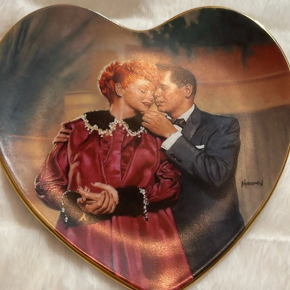 Hamilton Collection Plate - Picture 3 of 4